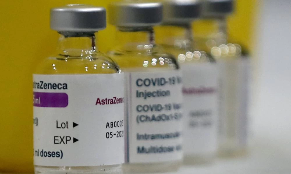 Ανεστάλη προσωρινά στη Λιθουανία το εμβολίου της AstraZeneca
